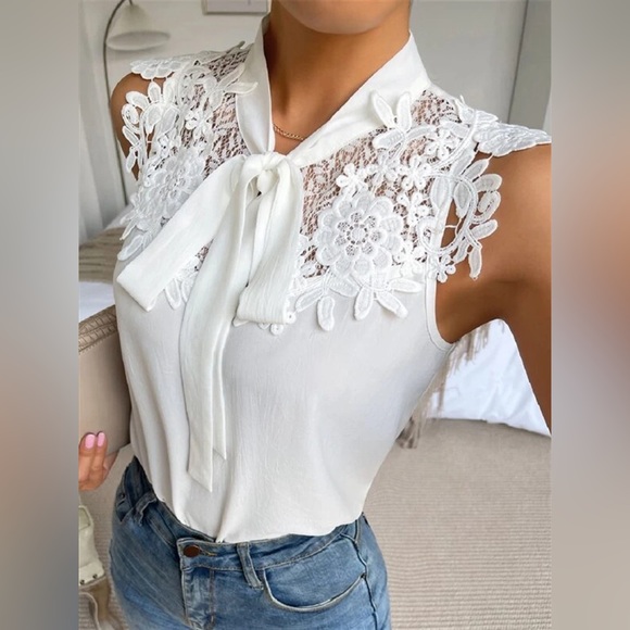 Chic White Lace Tie Backless Tank Top